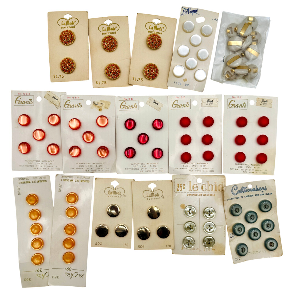 Vintage Buttons Lot of 83 on Original Cards Le Chic La Mode Vogue Japan Mixed